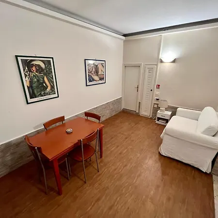Lupa Urban Loft Apartment